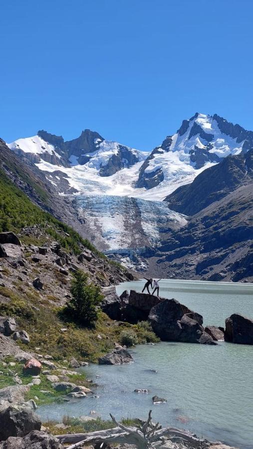 Hotel Refugio De Glaciares El Chalten Esterno foto