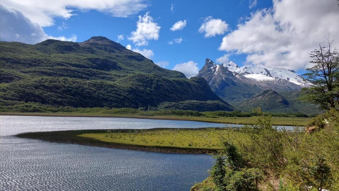 Hotel Refugio De Glaciares El Chalten Esterno foto