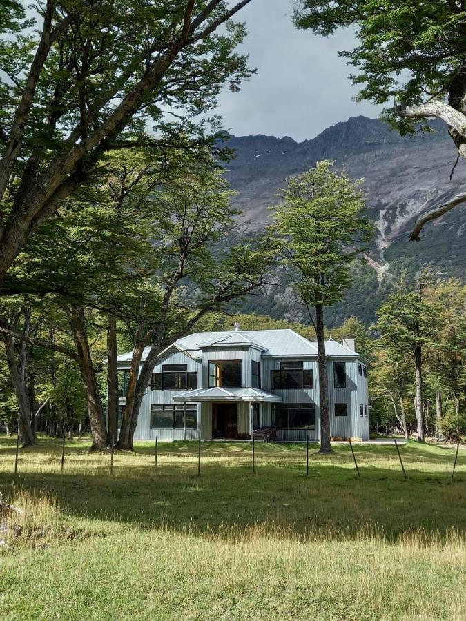 Hotel Refugio De Glaciares El Chalten Esterno foto